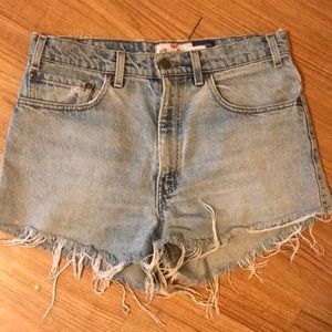 Vintage Levi 540’s denim shorts